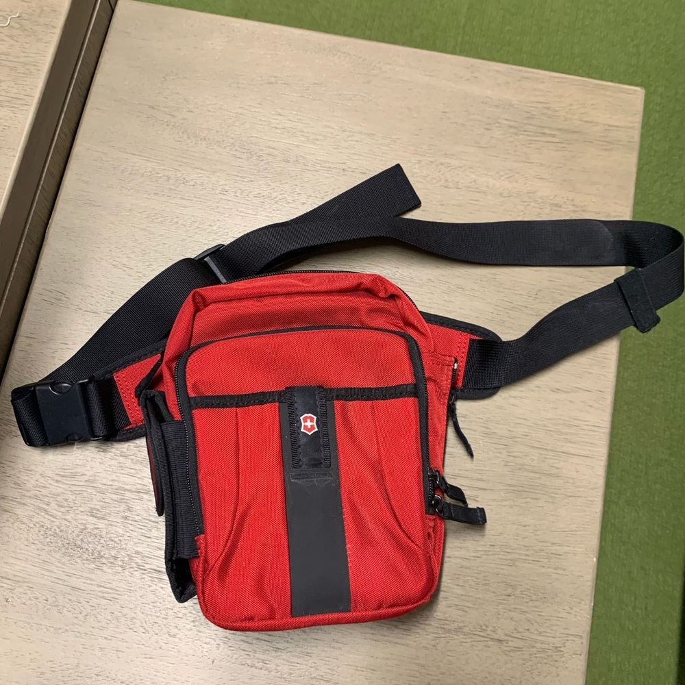 Swiss army Fanny pack